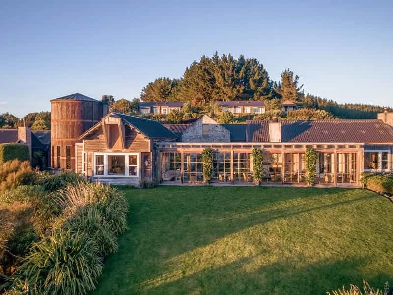 Rosewood Cape Kidnappers cliff-top property aerial view in New Zealand