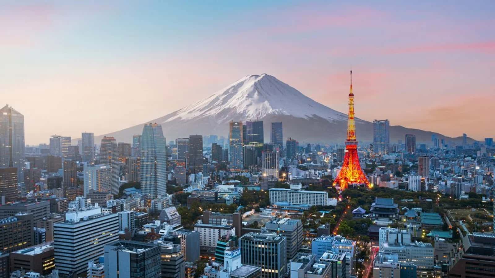 Tokyo metropolis skyline with Mount Fuji — luxury dining destination