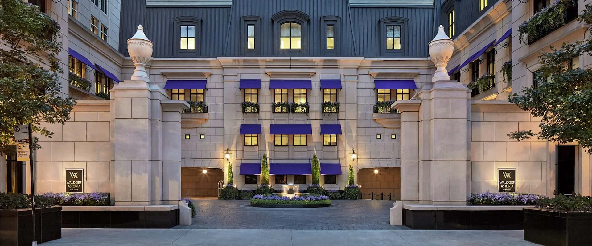 Waldorf Astoria Chicago grand entry — Hilton for Luxury